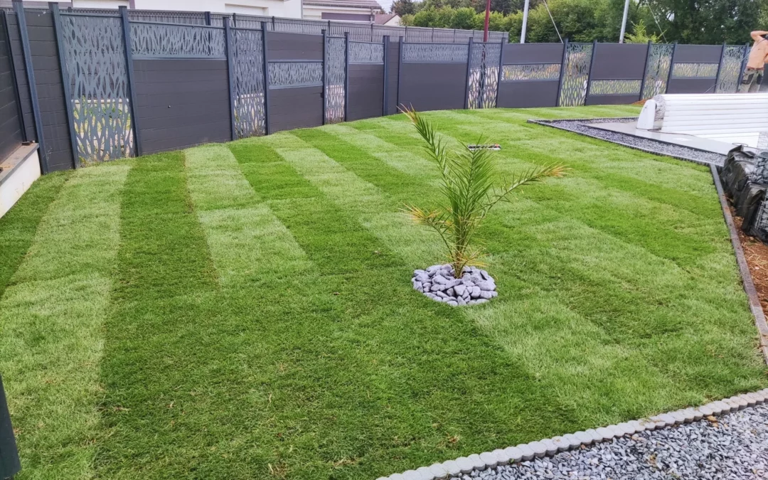 Pose de clôture à Thionville : Sécurisez et embellissez votre jardin avec House & Garden
